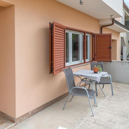 Studio Apartment Nin Extérieur photo
